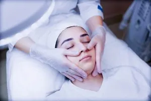 7CURSO INTENSIVO EM ESTÉTICA FACIAL